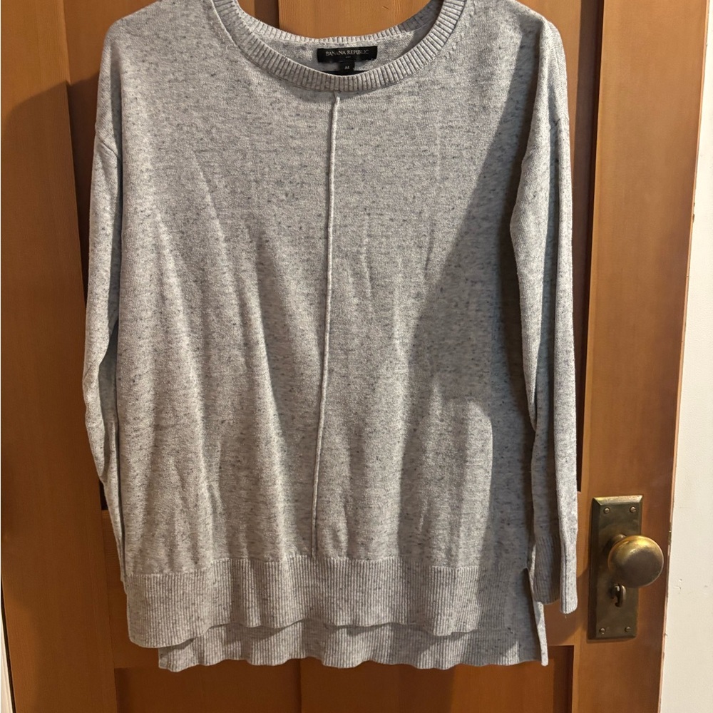Banana Republic Heather Gray Knit Top Size Medium